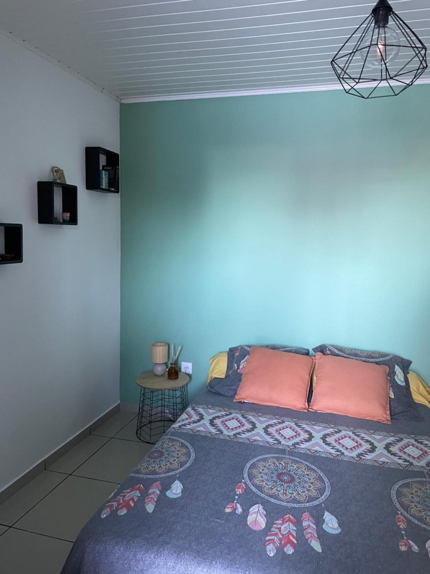 Escapade Dans L'Est Chambre Confort Avec Piscine Bras-Panon Exteriör bild